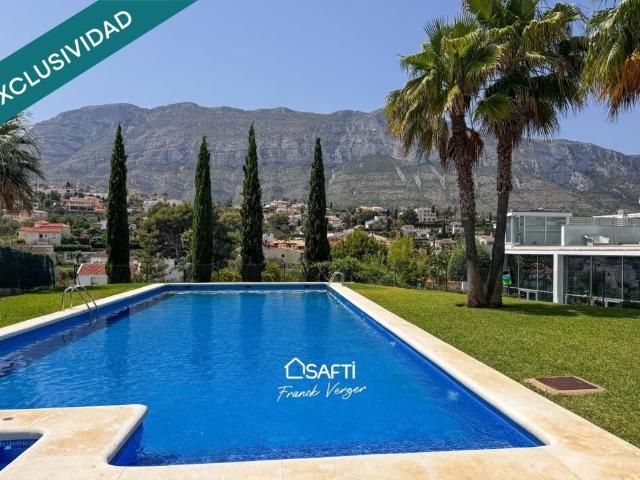 Villa en venta en Dénia
