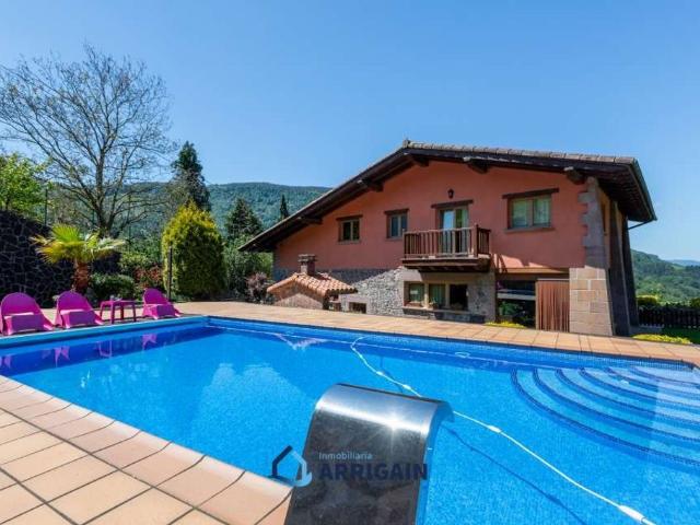 Chalet en venta en Elduain, Guipúzcoa