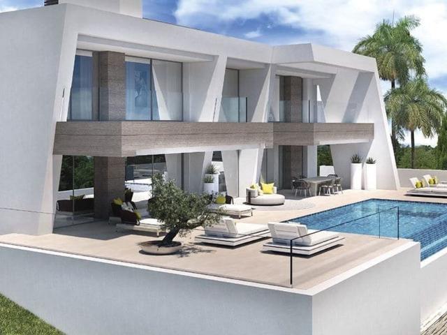 Chalet en venta en Barriada Islas Canarias, Costa del Sol Occidental