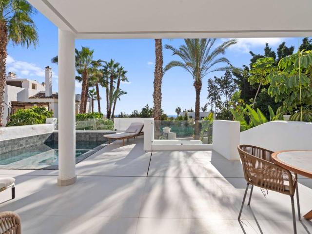 Chalet en venta en Barriada Islas Canarias, Costa del Sol Occidental