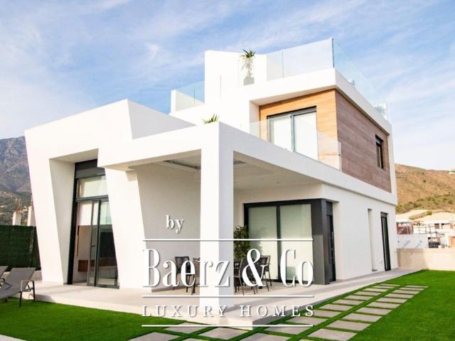 Chalet en venta en Finestrat, Valencia