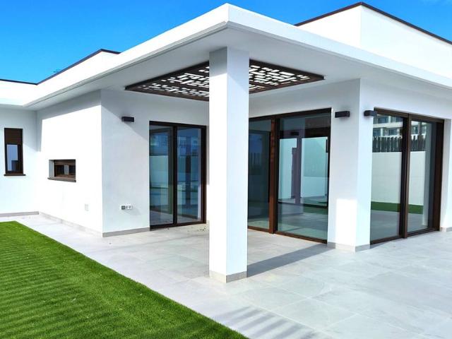 Chalet en venta en la Marina Baixa, Valencia