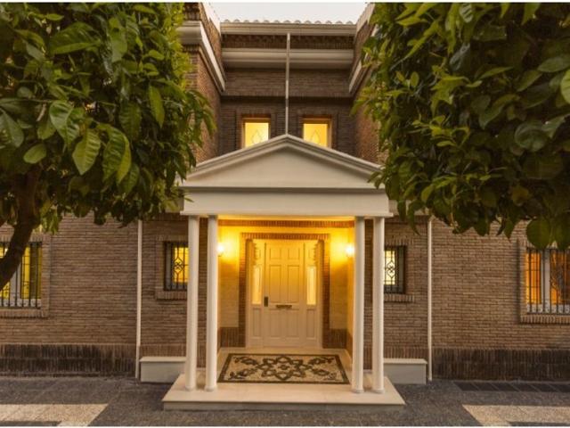 Villa en venta en Granada, Centro - Sagrario Villa en venta en Granada, Centro - Sagrario