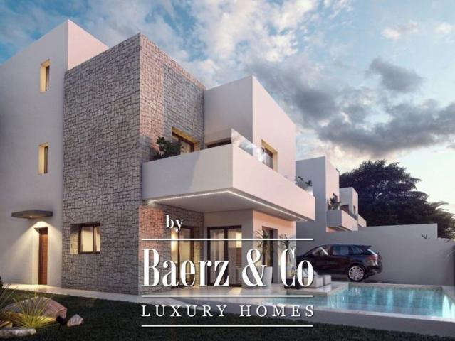 Villa en venta en Alicante