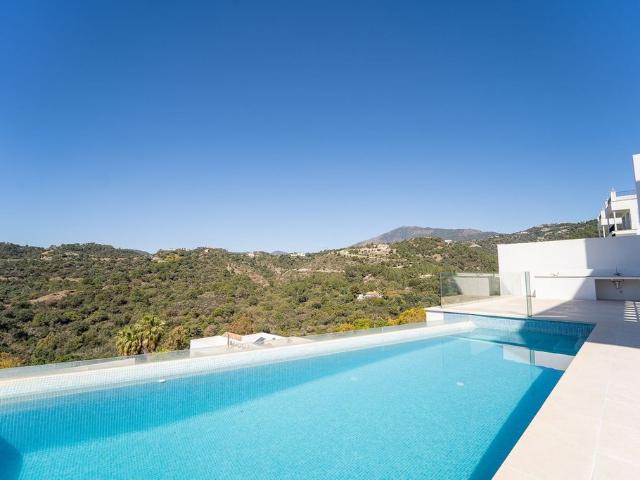 Chalet en venta en Artola, Costa del Sol Occidental