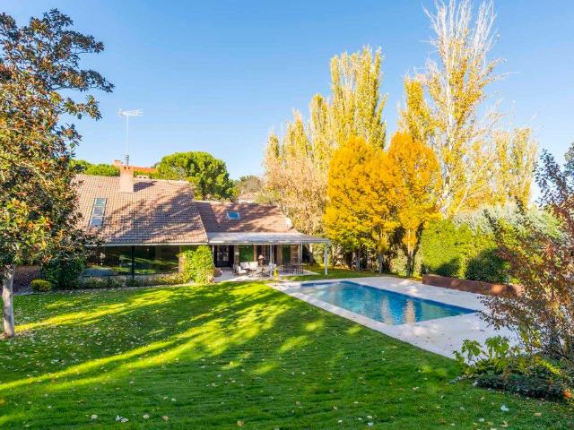 Chalet en venta en Medina-sidonia, Madrid