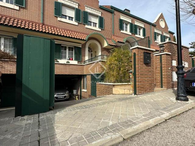 Villa en venta en Madrid
