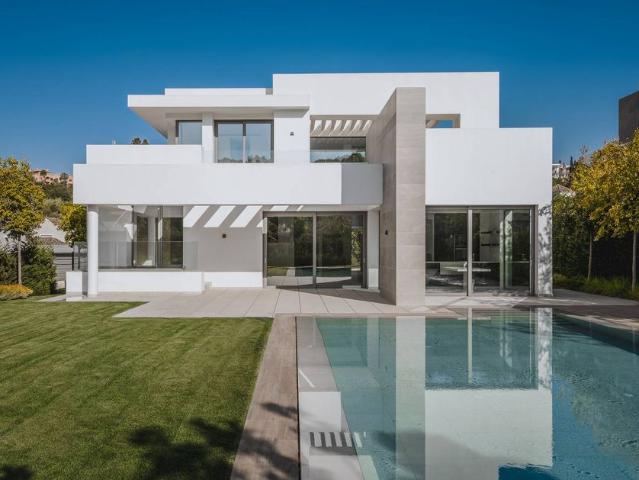 Chalet en venta en Barriada Islas Canarias, Costa del Sol Occidental