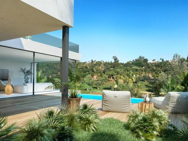 Chalet en venta en Barriada Islas Canarias, Costa del Sol Occidental