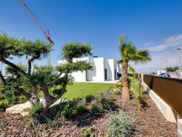 Chalet en venta en Bonalba, l'Alacantí
