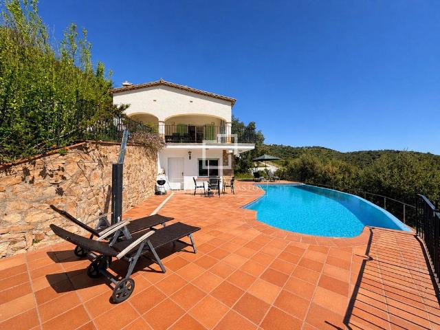 Chalet en venta en Castell d'Aro, Platja d'Aro i s'Agaró, Baix Empordà
