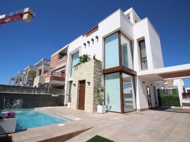 Chalet en venta en Playa Paraíso, Adeje