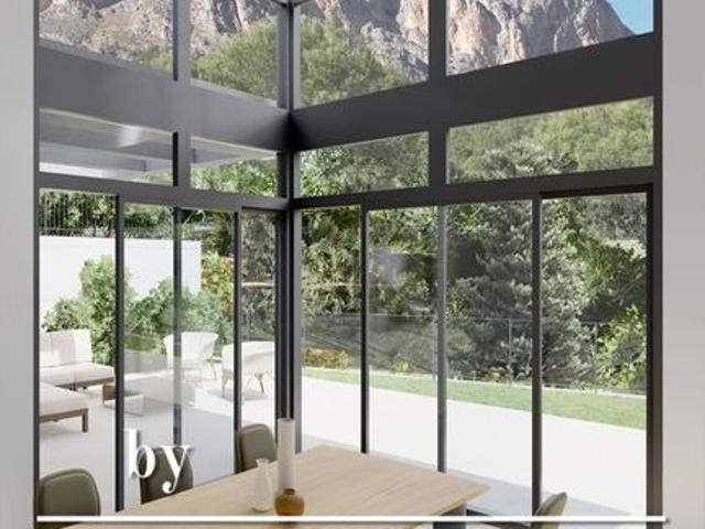 Chalet en venta en la Marina Baixa, Valencia