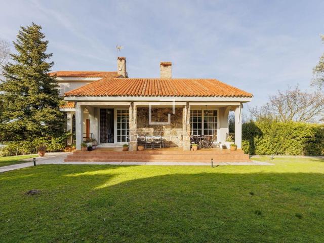 Chalet en venta en Pozuelo De Alarcón, Madrid