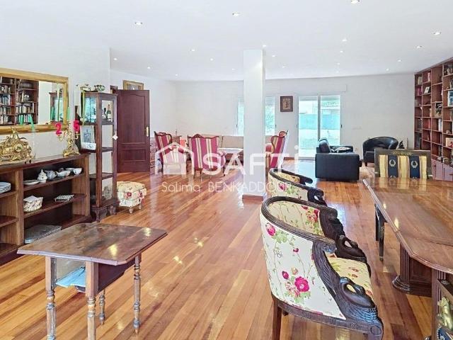 Chalet en venta en l'Horta Nord, Valencia