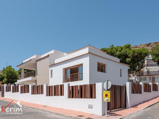 Chalet en venta en San Juan de los Terreros, Pulpí
