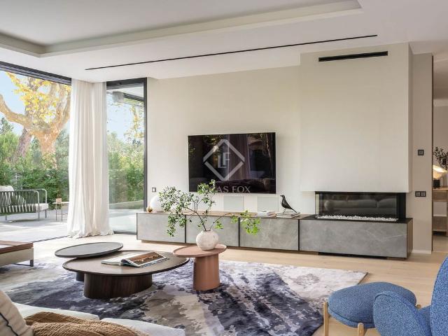 Villa en venta en Sant Cugat Del Vallès
