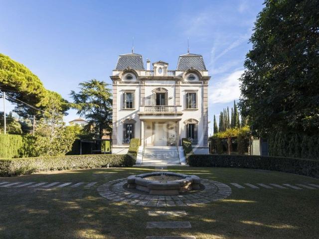 Villa en venta en Sant Just Desvern