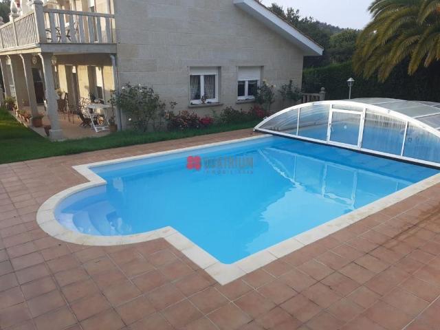 Chalet en venta en Villestro, Santiago