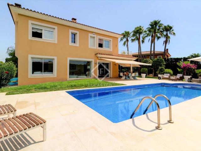 Villa en venta en Tarragona