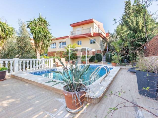 Chalet en venta en l'Horta Sud, Valencia