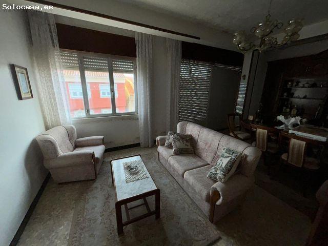 Casa en venta en Ribeira, A Barbanza