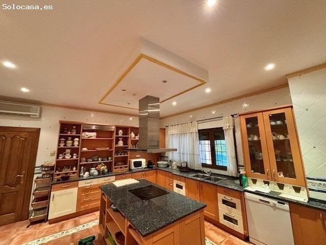 Casa en venta en Airén, Toledo