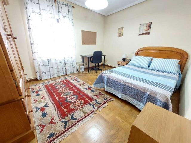 Apartamento en alquiler en Oviedo, Asturias
