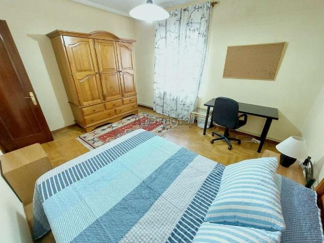 Apartamento en alquiler en Oviedo, Asturias