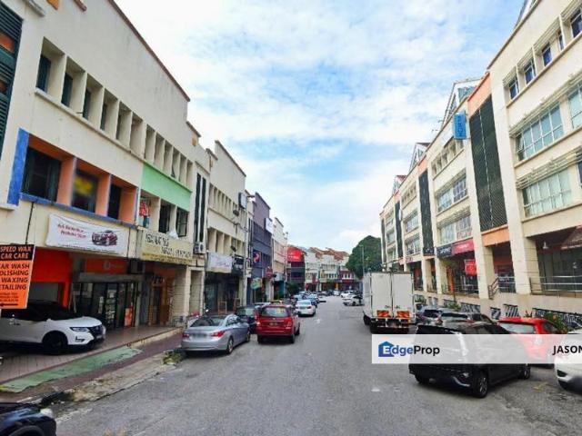Shop for sale in Damansara Perdana (PJU 8), Petaling Jaya