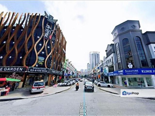 Shop for sale in Kota Damansara, Petaling Jaya