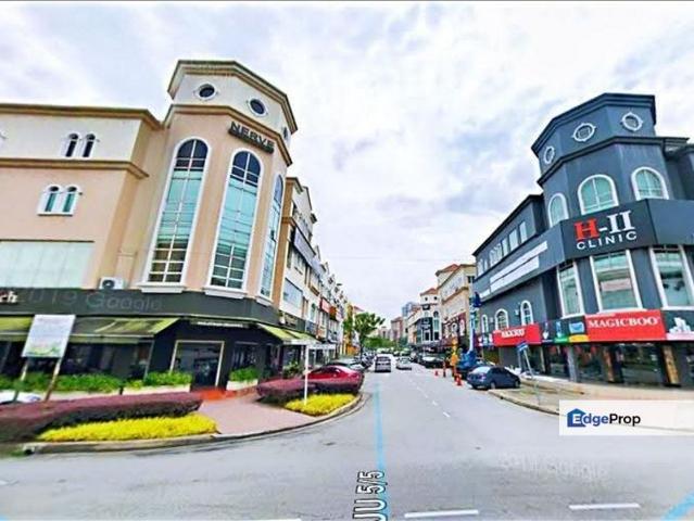 Shop for sale in Kota Damansara, Petaling Jaya