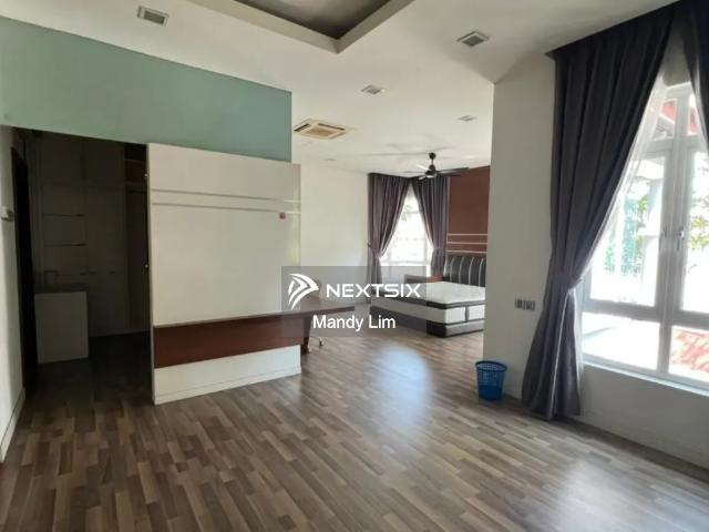 Residential House for sale in Country Heights Damansara, Kuala Lumpur