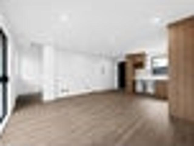 Townhouse for sale in Blockhouse Bay