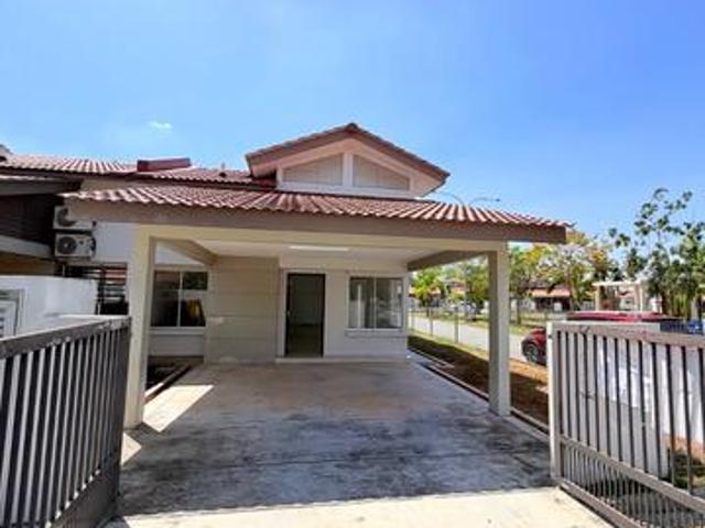 Terraced House for sale in Wellesley, Penang
