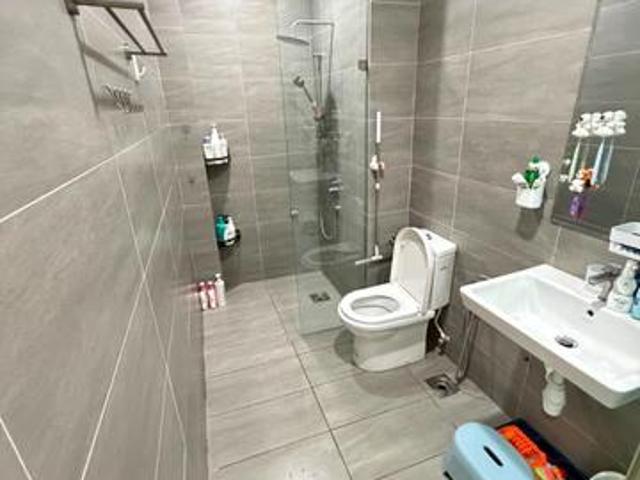 Serviced Residence for sale in Petaling, Damansara Damai