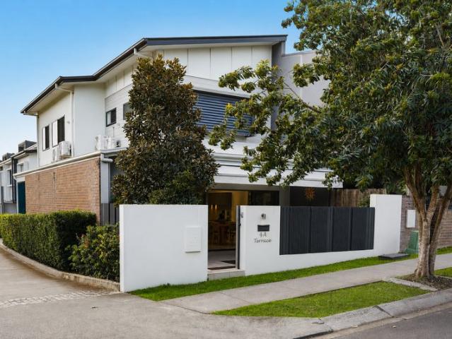 Townhouse for sale in Toombul, Queensland