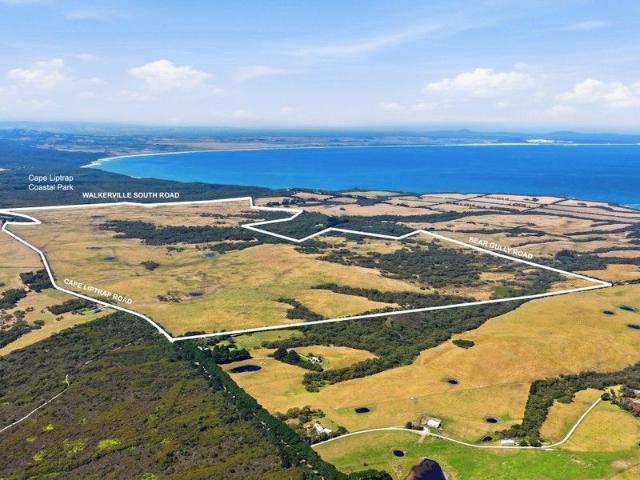 Cottage for sale in Tarwin Lower, Victoria