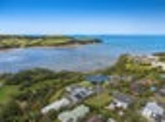 Land for sale in Whangaparaoa