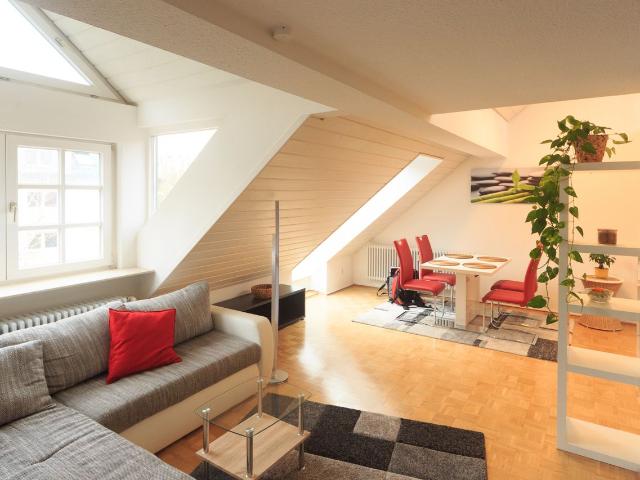 Apartment mieten in Zuffenhausen, Stuttgart