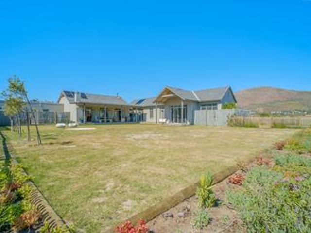 House for sale in Noordhoek, Western Cape