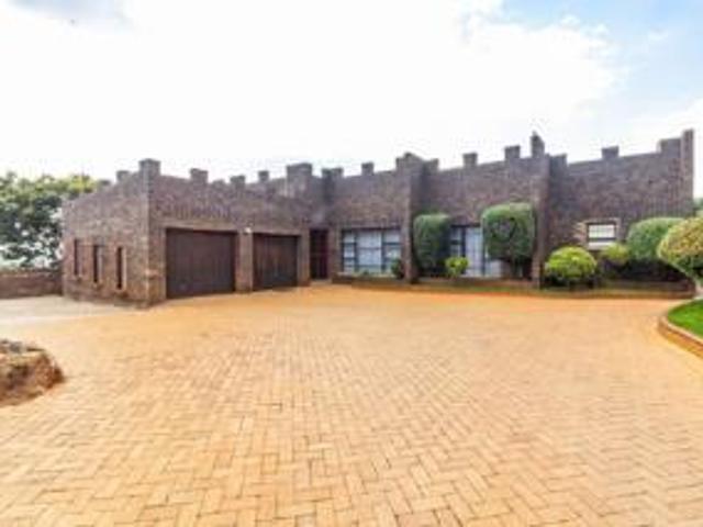 House for sale in Vosloorus, Gauteng