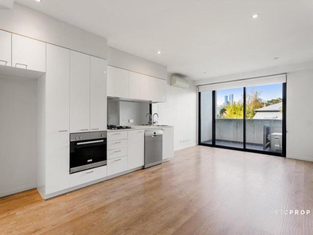 Apartment for sale in Camerons Creek, Victoria