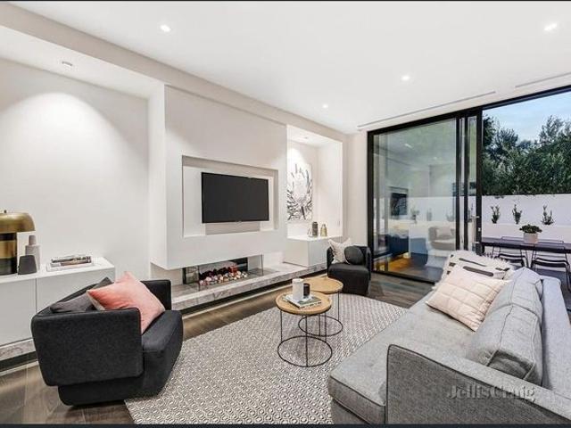 Townhouse for rent in Camerons Creek, Victoria