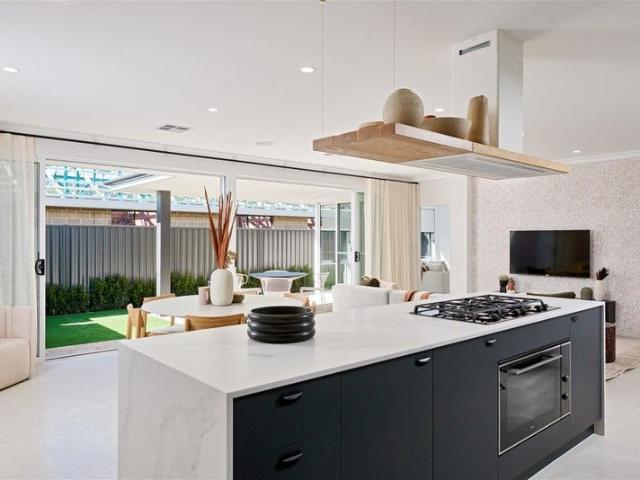 Cottage for sale in Yanchep, Western Australia