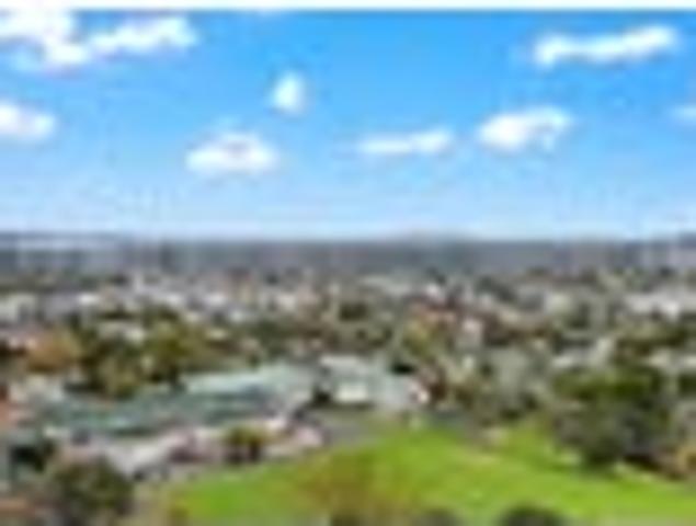 Apartment for sale in Oratia