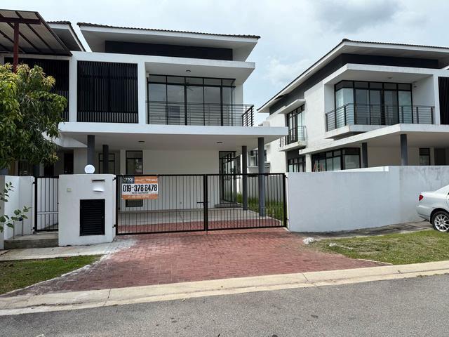 Residential House for sale in Dengkil, Sepang