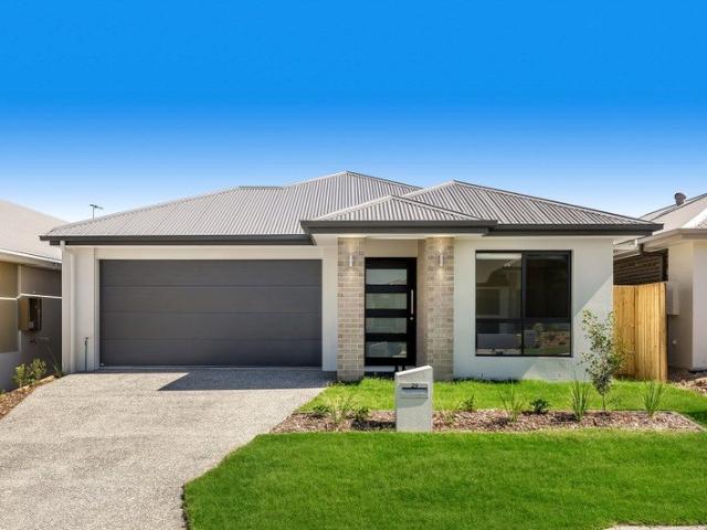 Cottage for sale in Toombul, Queensland