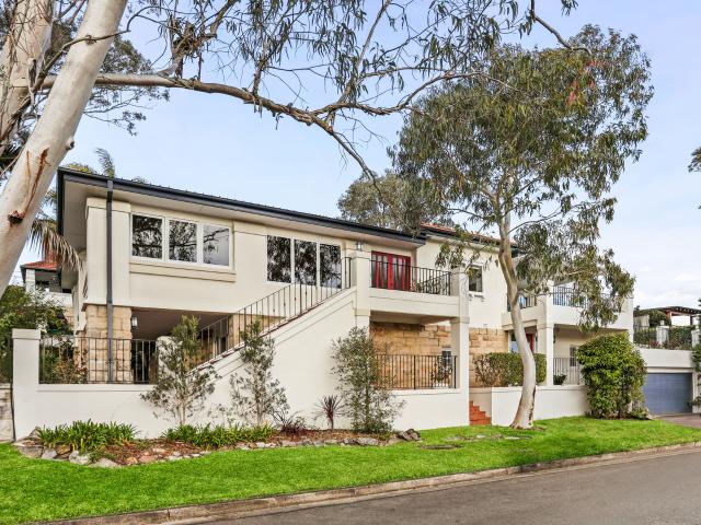 House for sale in Lower North Shore, Sydney