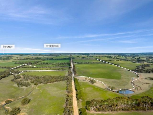 Cottage for sale in Freshwater Creek, Victoria
